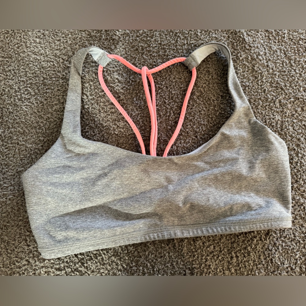 Lululemon Sports Bra Size 4.
